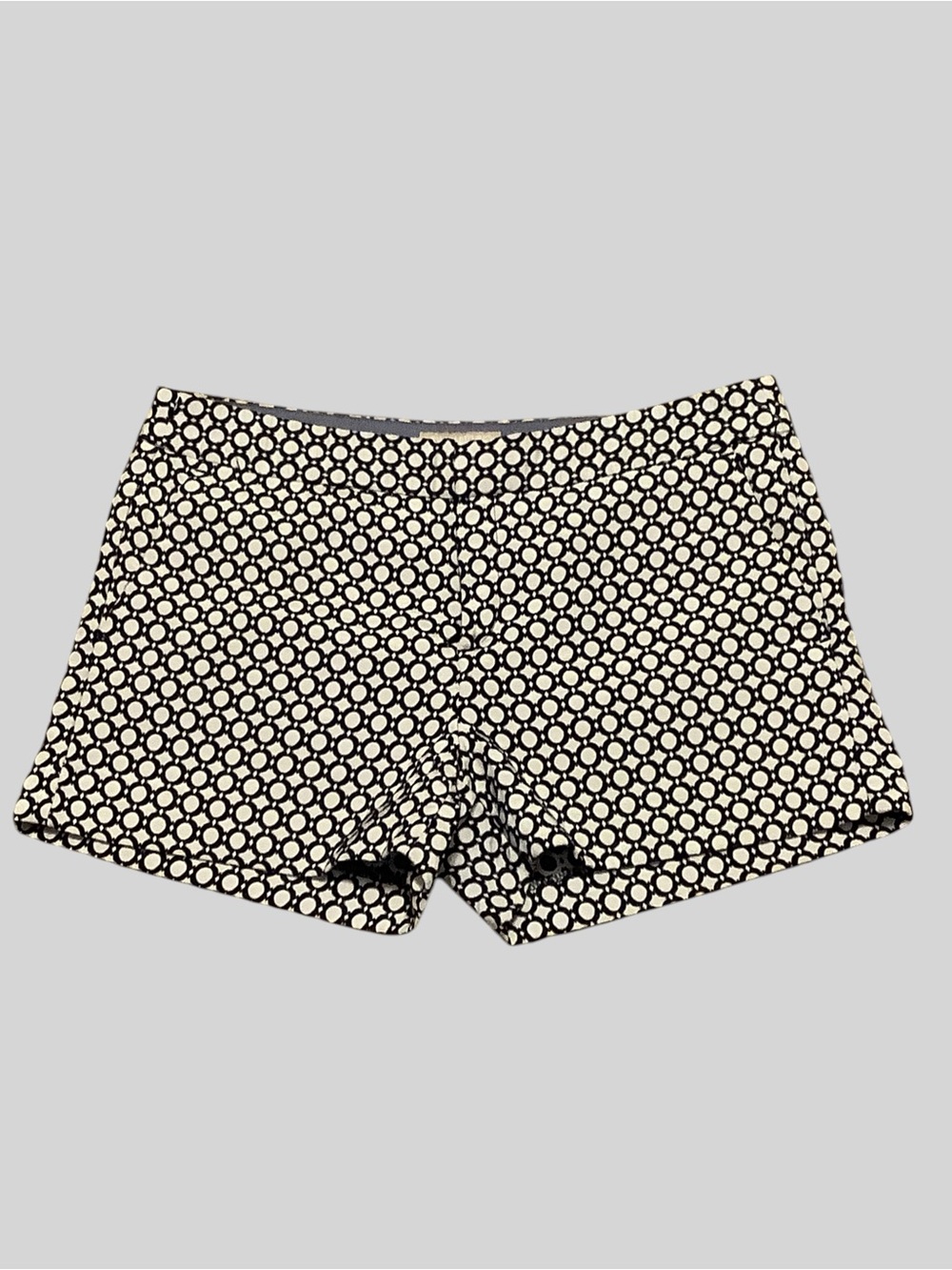 Banana Republic Hampton Fit Navy Blue & White Geometric Print Shorts Size 12 - Picture 6 of 10